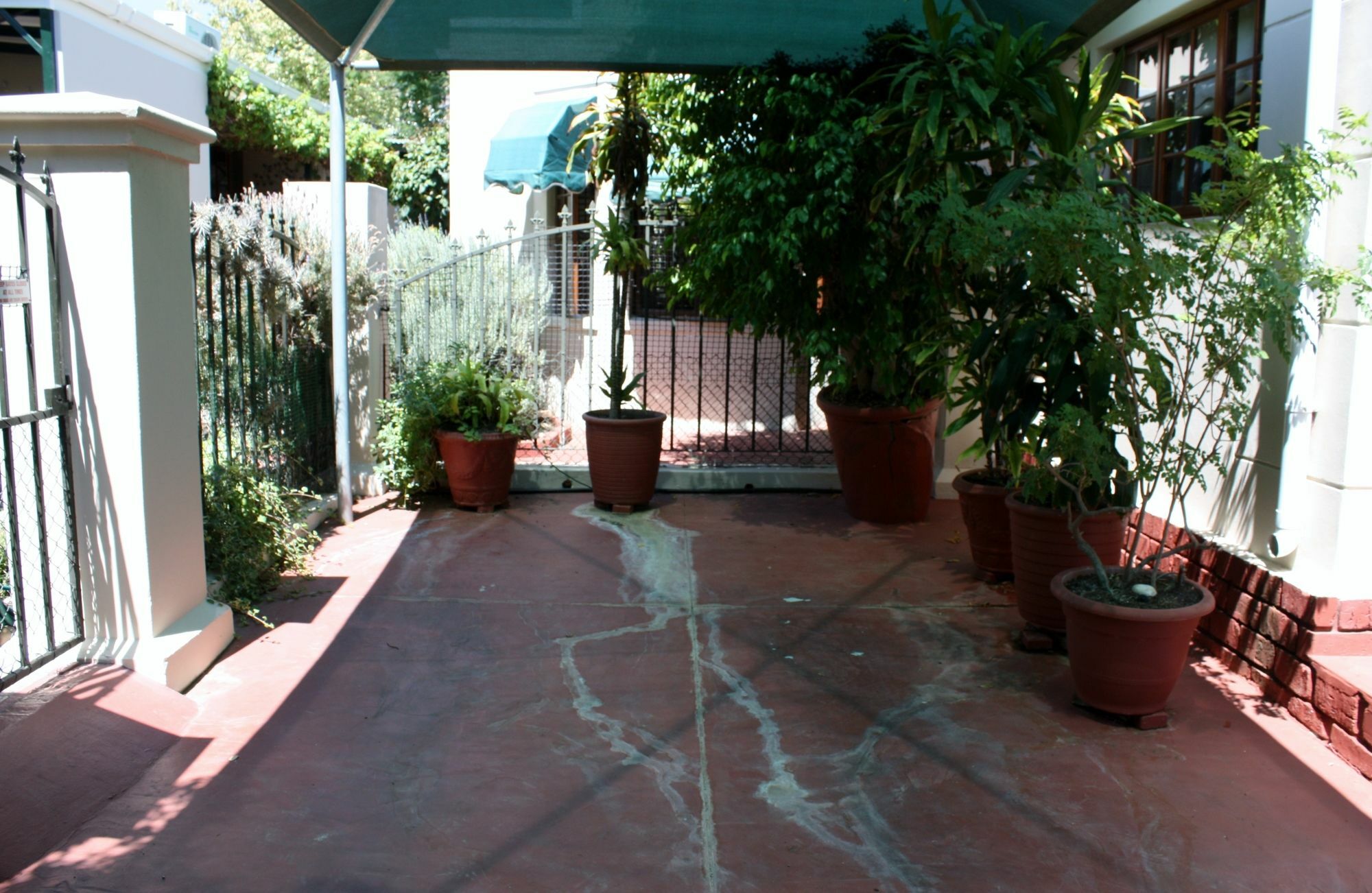 Somerset Lodge Montagu Exterior photo